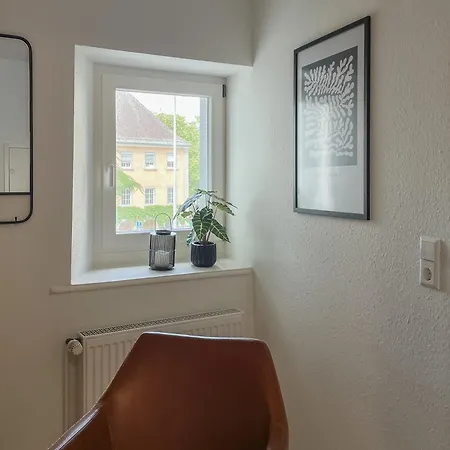 Schoene Altbauwohnung Mitten In Der Altstadt Appartement